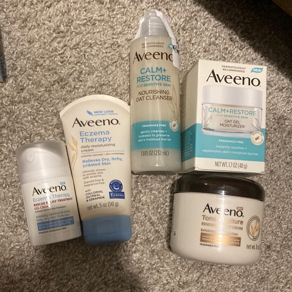 Lot of 5 NEW in box Aveeno products